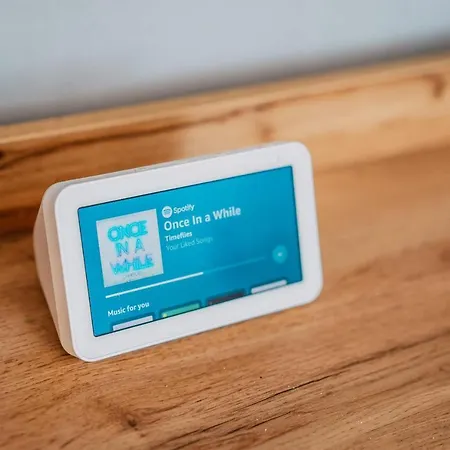 Luxury W. Views In Old Town