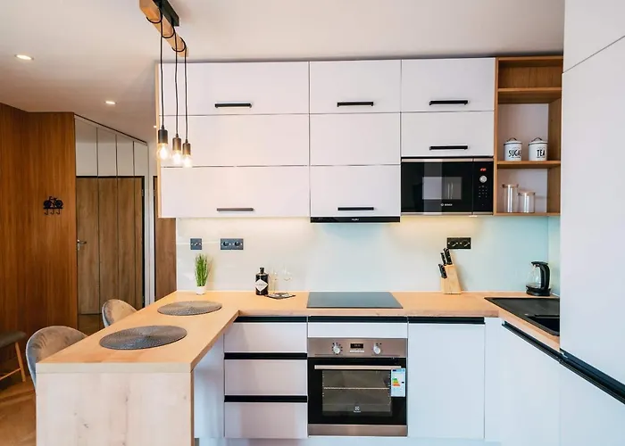 Luxury W. Views In Old Town * 科希策