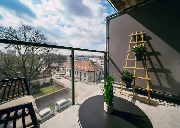 Luxury W. Views In Old Town 公寓 *