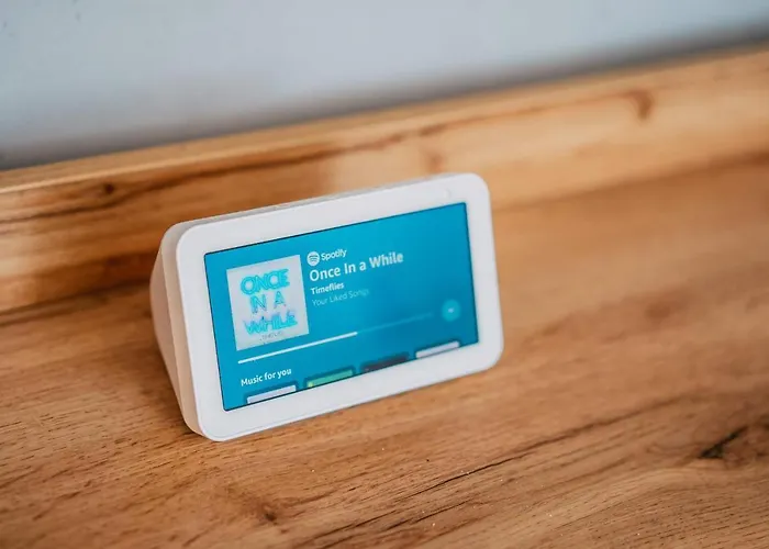 Luxury W. Views In Old Town